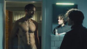 Ator de Harry Potter estreia em filme erótico no streaming