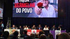 PDT oficializa apoio a Haddad em convenção em SP